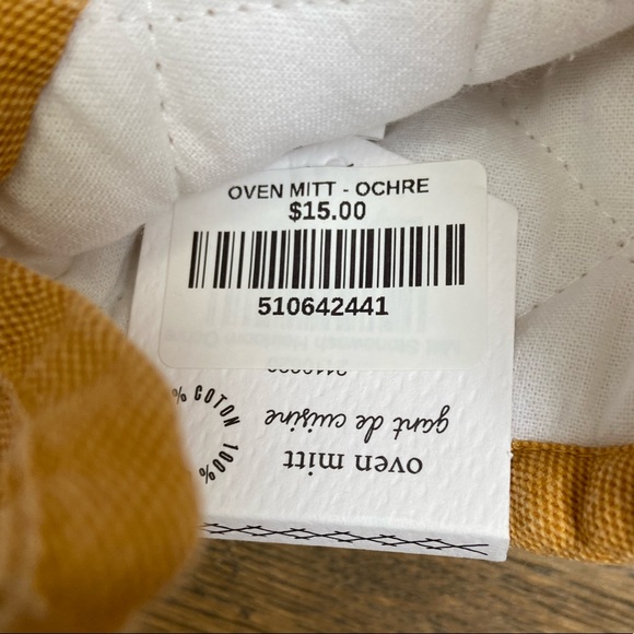 Danica Heirloom - Oven Mitt, Ochre - Picture 5 of 5